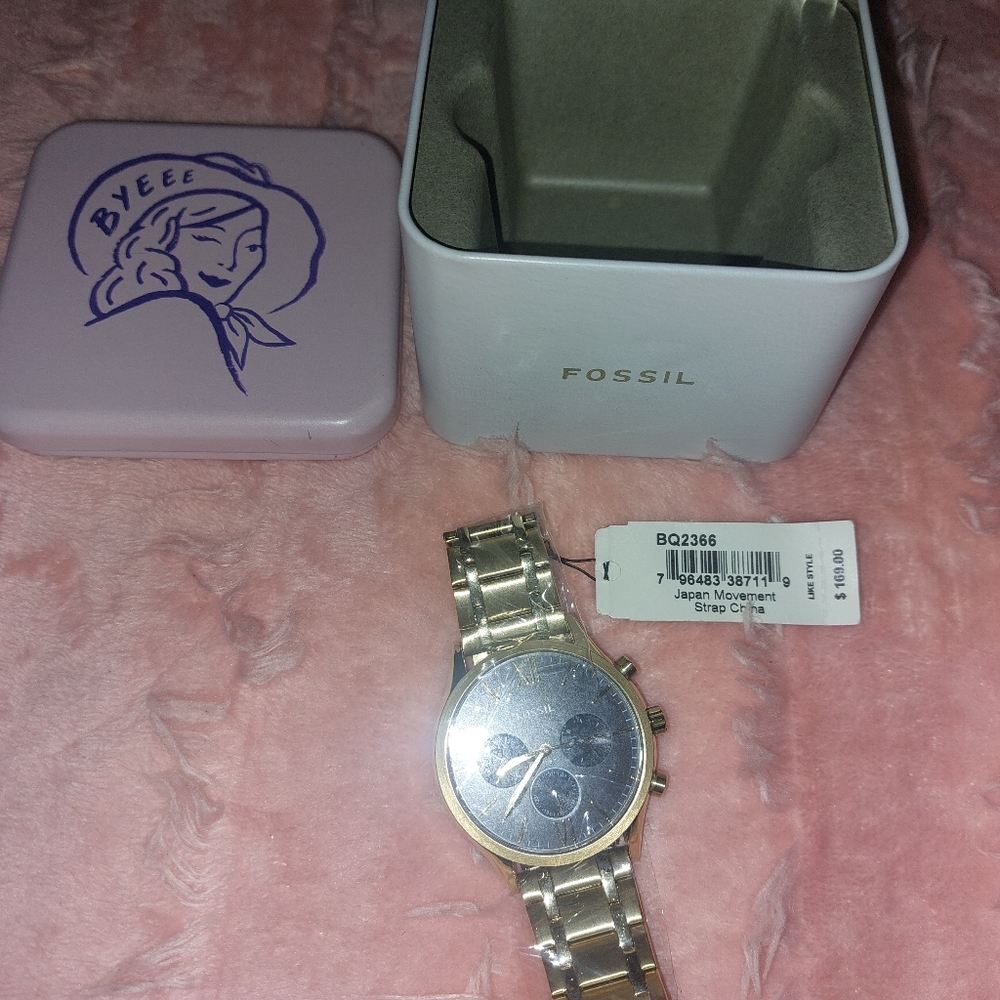 Fossil Watch Color: Gold - Picture 8 of 8